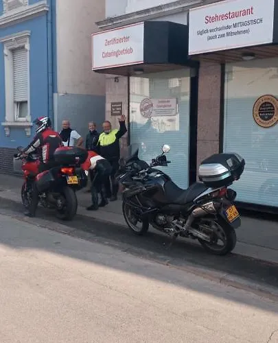 Zentrale Mit Blick Auf Paulinskirche Appartamento